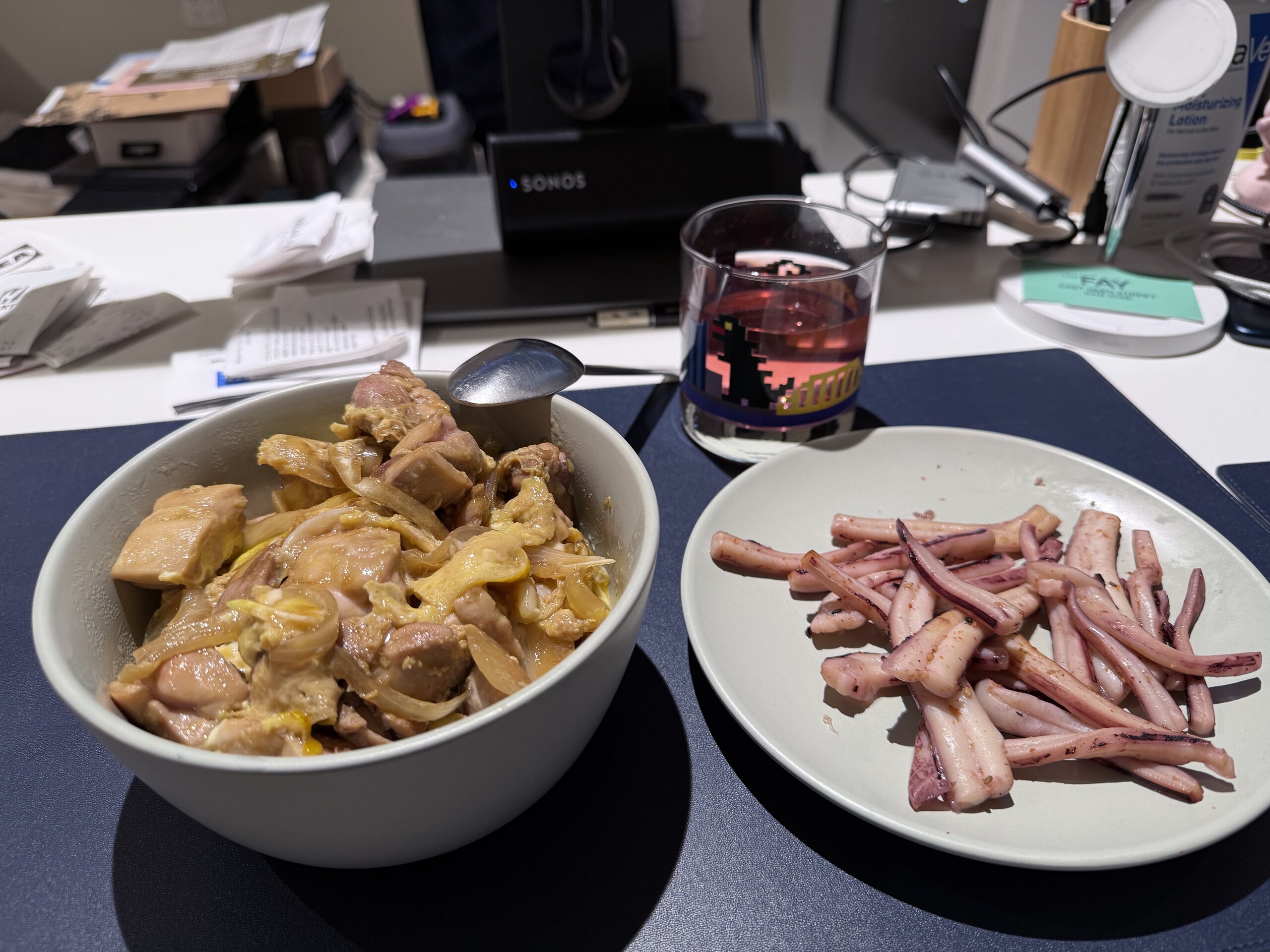 親子丼 + 一盤醃漬花枝